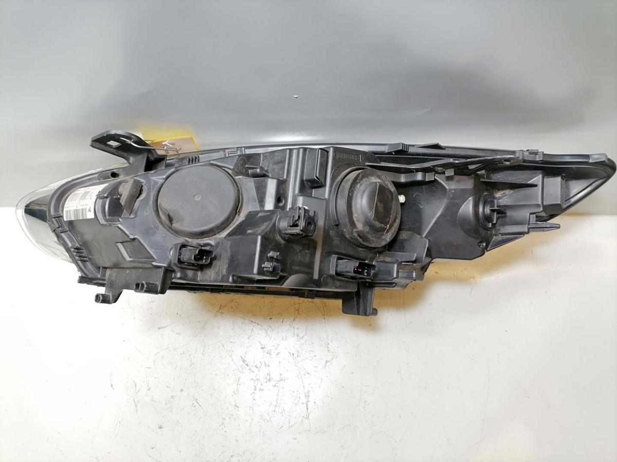 Renault Megane 3 original Scheinwerfer vorn rechts Halogen 2. Facelift ab 2014 Bj.2015
